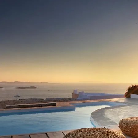 Astra - Serviced Luxury *