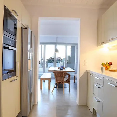 Astra - Serviced Luxury Willa