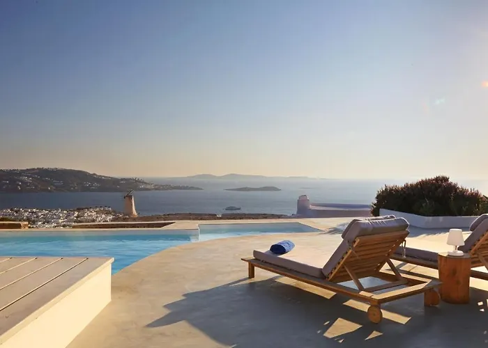 Astra - Serviced Luxury Villa Mykonos Town